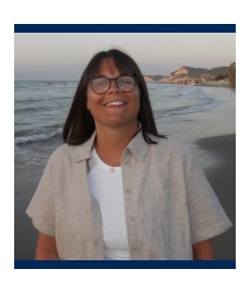 Zwei Mitglieder des Enterprise Mobility Teams, Assistant Manager Lucy und HR-Manager Jeff.