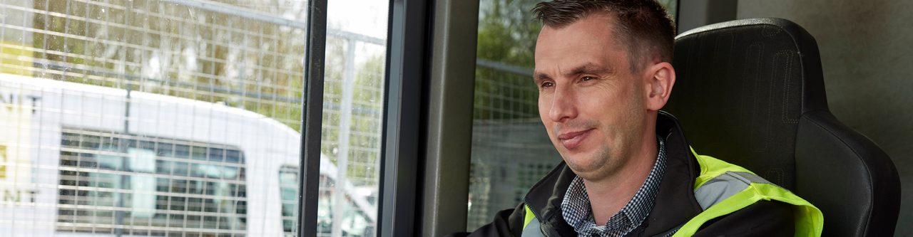 Teammitglied von Enterprise Mobility – Nathan – Werkstattleitung